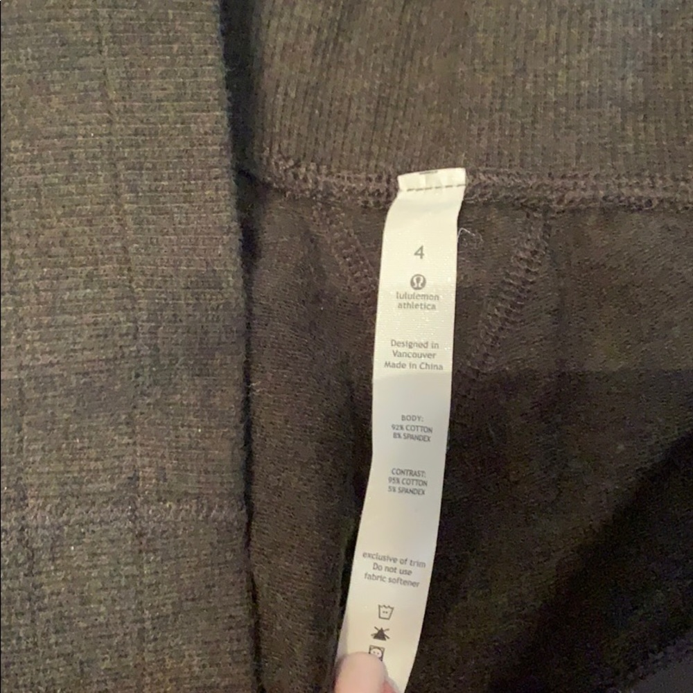 Lululemon pants